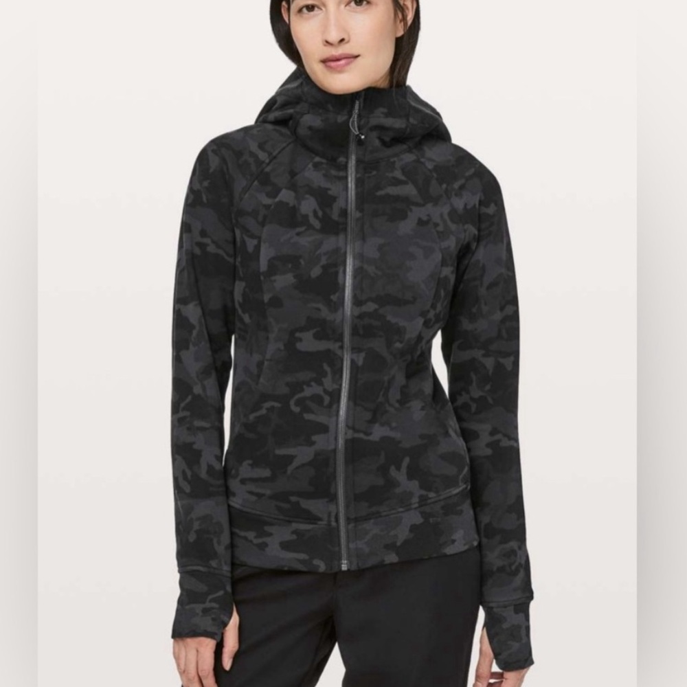 LULULEMON FULL ZIP SCUBA- Size 4, incognito camo